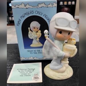 SPECIAL LIMITED EDITION- 1984 Precious Moments- Trust in the Lord to the Finish
